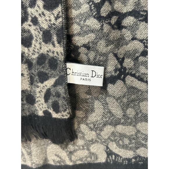 Christian Dior Oblong Wool Scarf Leopard 100% Soie Wool Print Italy 67" - Picture 3 of 8